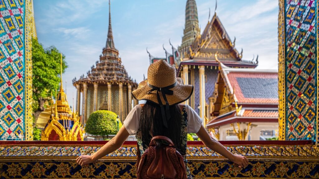 gosolotrip Asian,Woman,Traveller