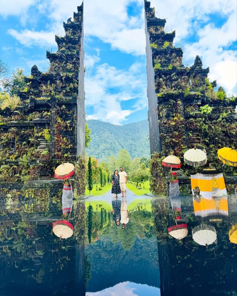 Exploring the stunning Handara Gate