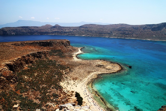 Good Travel Places in October