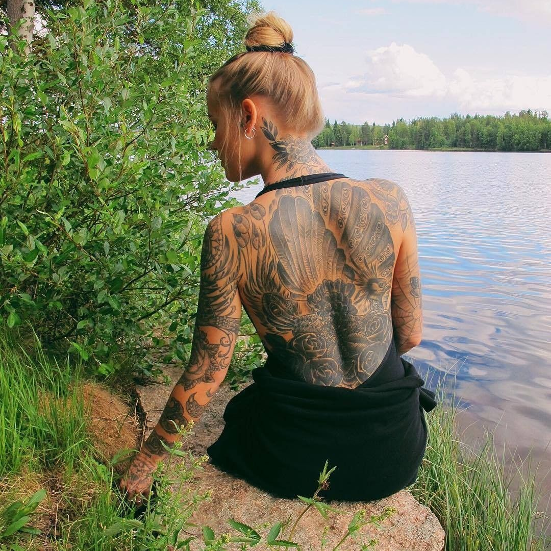 New Tattoo Travel Tips: Fly, Shower & Care Guide